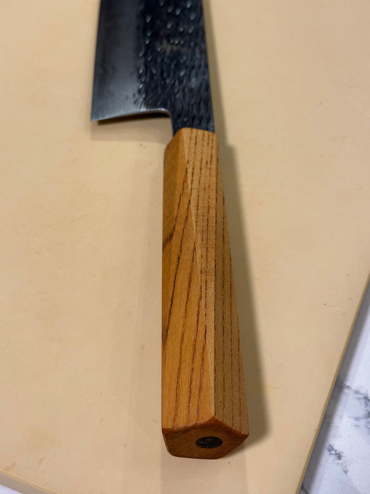 Mango de zelkova con bisel doble revestido de acero inoxidable sanmai Isamitsu Gyuto Shirogami n.º 1 de 210 mm