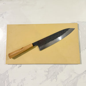 Isamitsu Gyuto Shirogami #1 210mm sanmai revestido em aço inoxidável com cabo zelkova duplo chanfrado